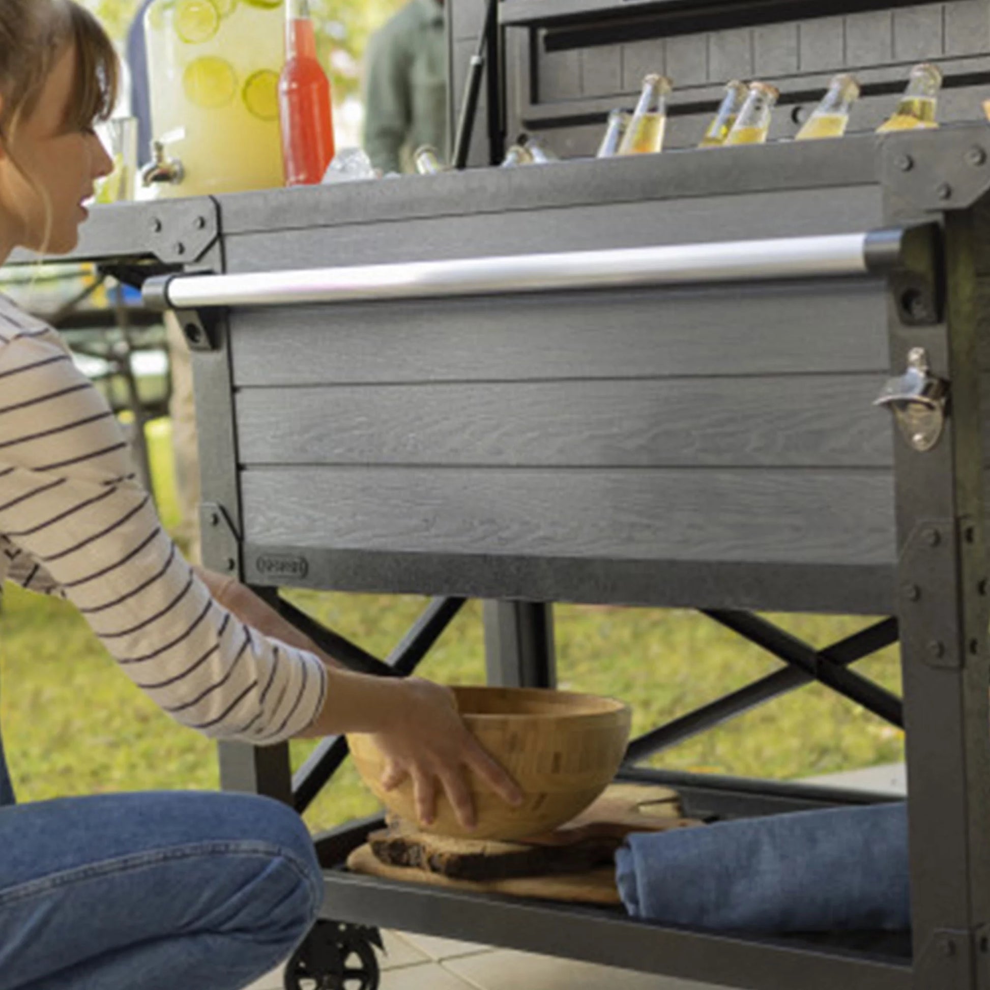 Outdoor Patio Cooler Ice Chest Insulated Beverage Bar Cart, Gray